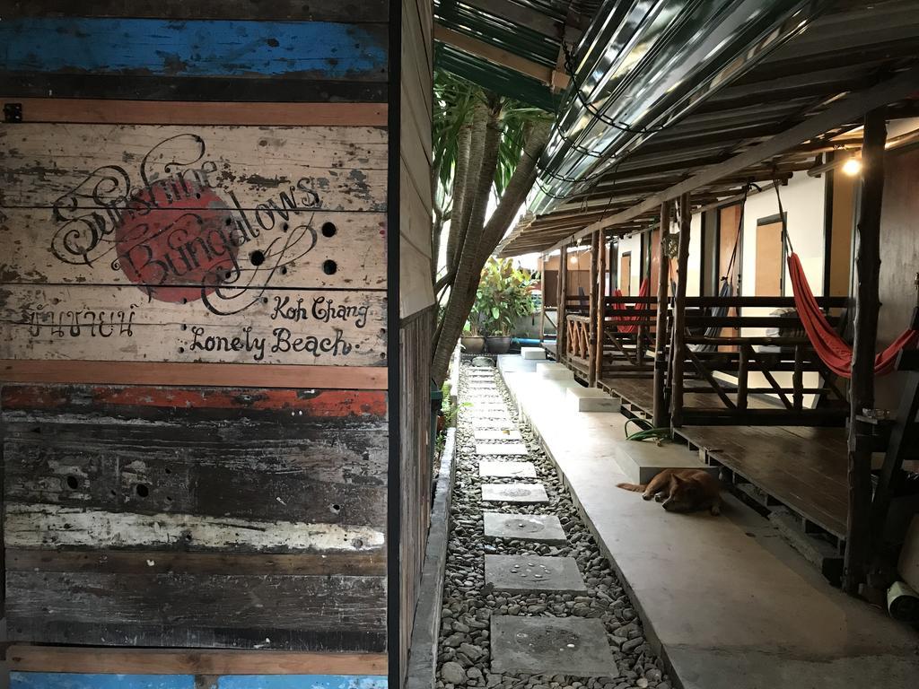 Hotel Cafe del sunshine Koh Chang Exterior foto